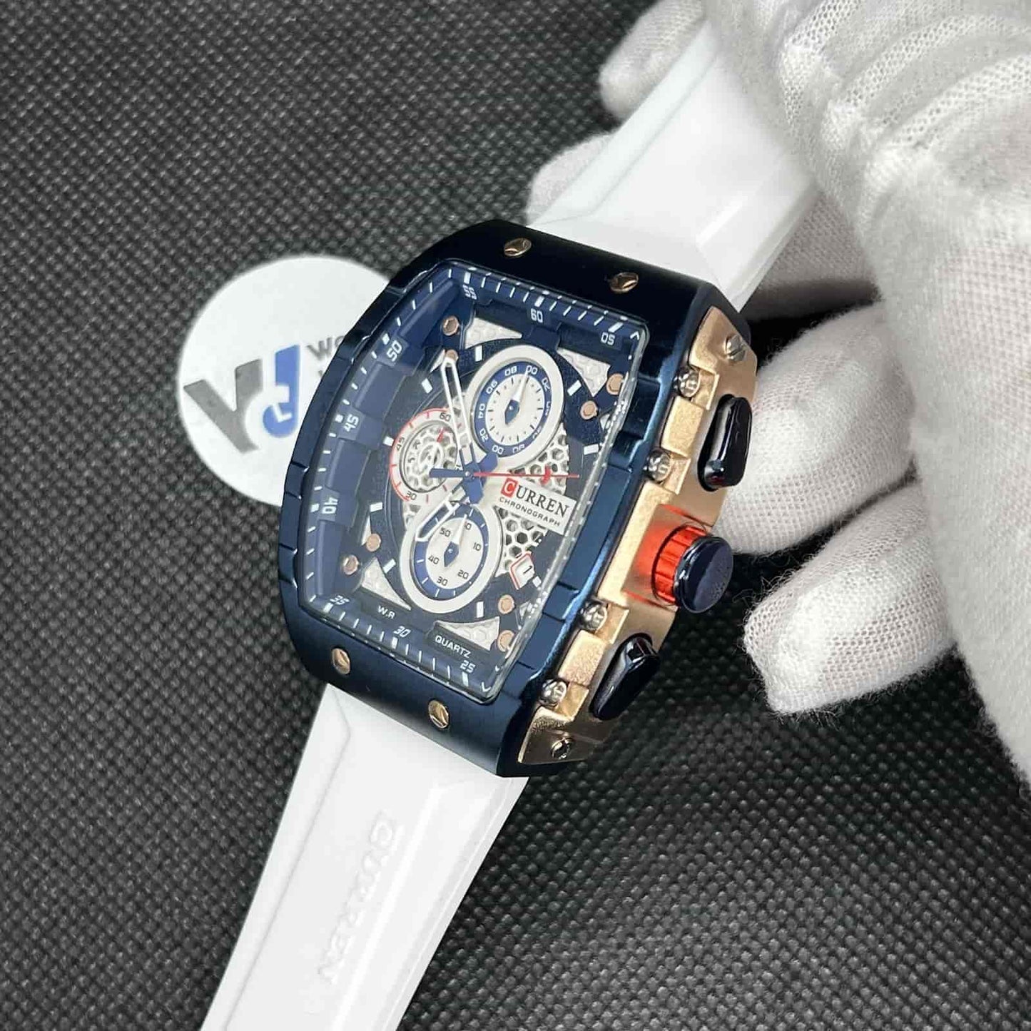 Orologio Curren 8442 Cronografo Tonneau Uomo - Bianco - Watch Lounge Club